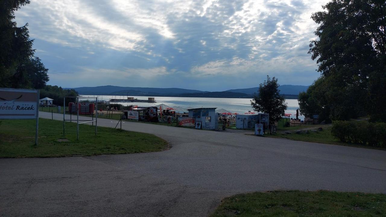Lipno Apartments Bergmax, Ski Areal Lipno 16Min Dojezd - Resort Male Lipno S Terasou A Zahradkou, Parking Free Cerna v Posumavi Luaran gambar
