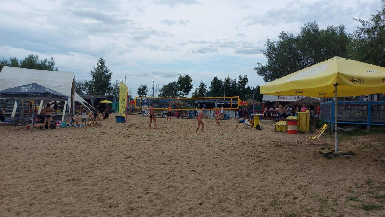 Lipno Apartments Bergmax, Ski Areal Lipno 16Min Dojezd - Resort Male Lipno S Terasou A Zahradkou, Parking Free Cerna v Posumavi Luaran gambar