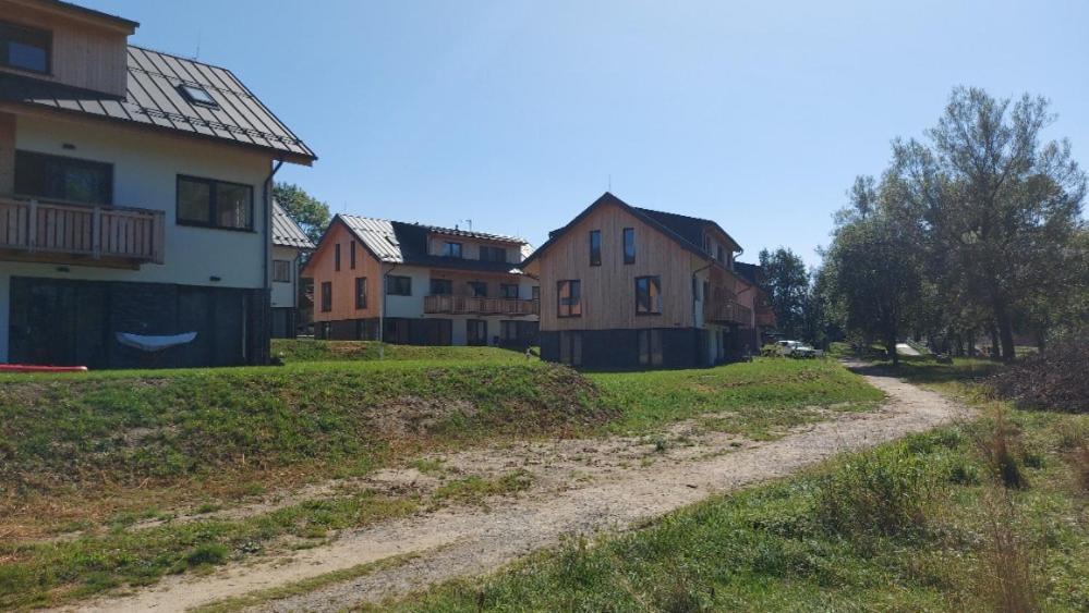 Lipno Apartments Bergmax, Ski Areal Lipno 16Min Dojezd - Resort Male Lipno S Terasou A Zahradkou, Parking Free Cerna v Posumavi Luaran gambar